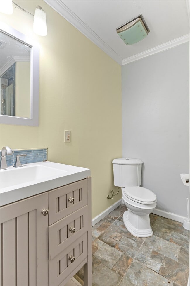 Building Photo - 10906 Keese Dr