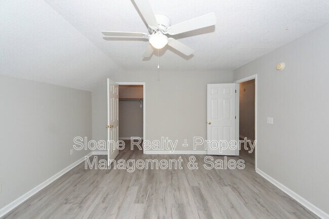 Building Photo - 458 Planters Trace Dr