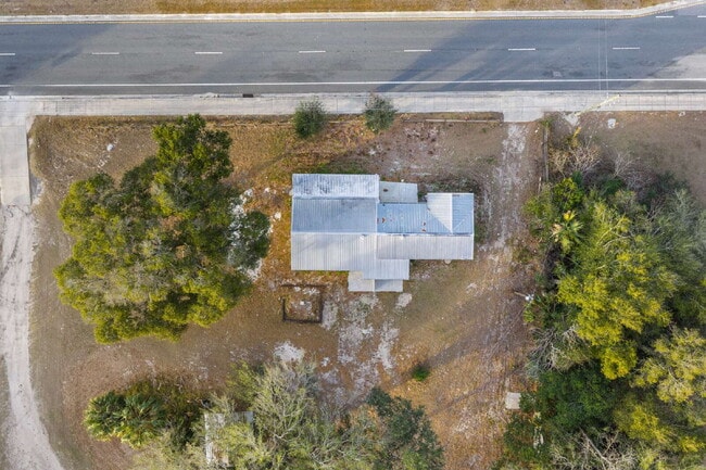 Building Photo - Spacious and Affordable 2BR, 1BA Available now in SE!