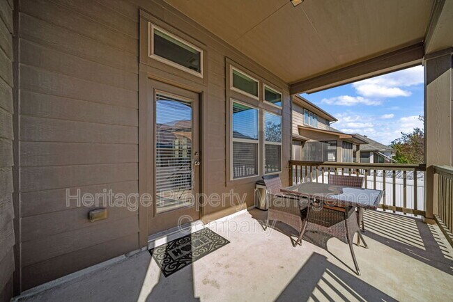 Building Photo - 147 Brook View