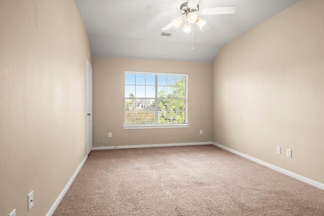 Building Photo - 17439 Memorial Mills Dr