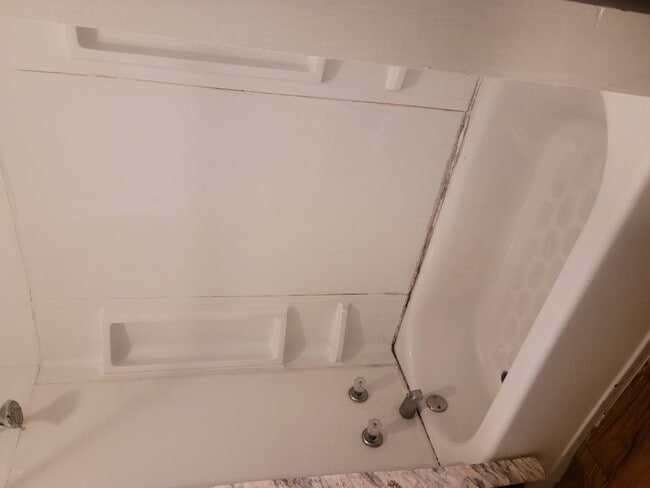 Building Photo - 10913 Dove Ave