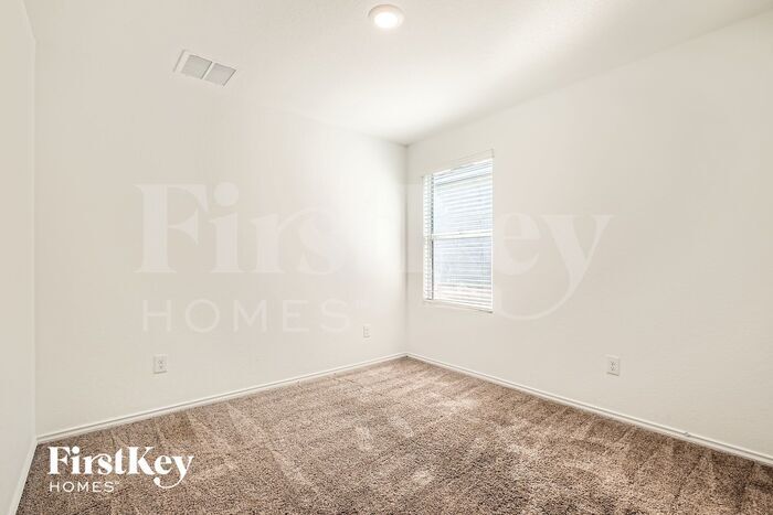 Building Photo - 5196 Fowler Crst