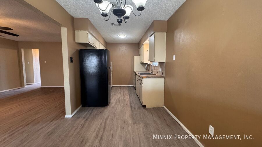 Building Photo - 5741 Duke St