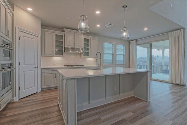 Building Photo - 324 Windom Way