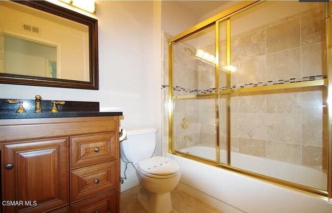 Building Photo - 6797 Oak Forest Dr