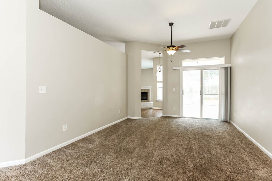 Building Photo - 407 Sparrow Branch Cir