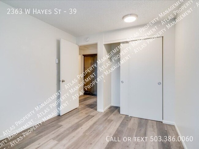 Building Photo - 2363 W Hayes St