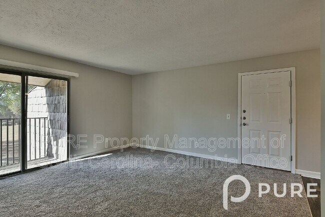 Building Photo - 1323 Old Manor Rd