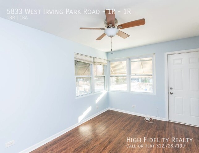 Primary Photo - 5833 W Irving Park Rd