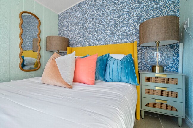 Building Photo - 8709 9th Ave NW