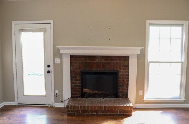 Building Photo - 38 White Heron Ct