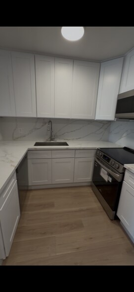 Building Photo - 20 29th Ave