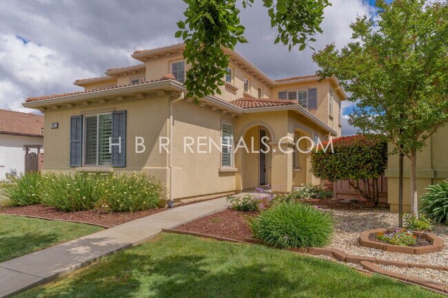 Building Photo - Questa Village - Mountain House- Spacious & Stylish 5-Bedroom Retreat in Mountain House – 3.5 Bat...