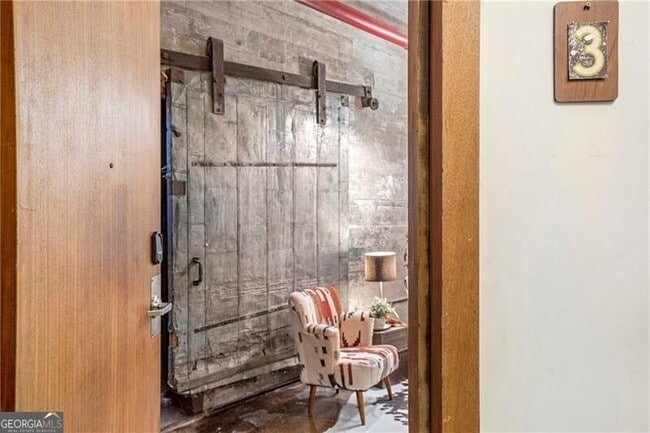 Building Photo - 650 Glen Iris Dr NE