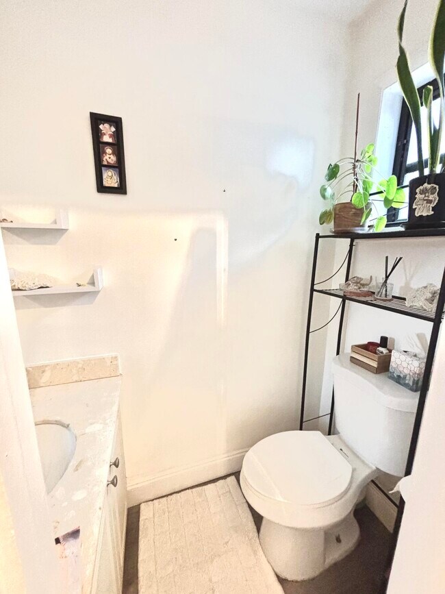 Building Photo - 12722 Peconic Ct