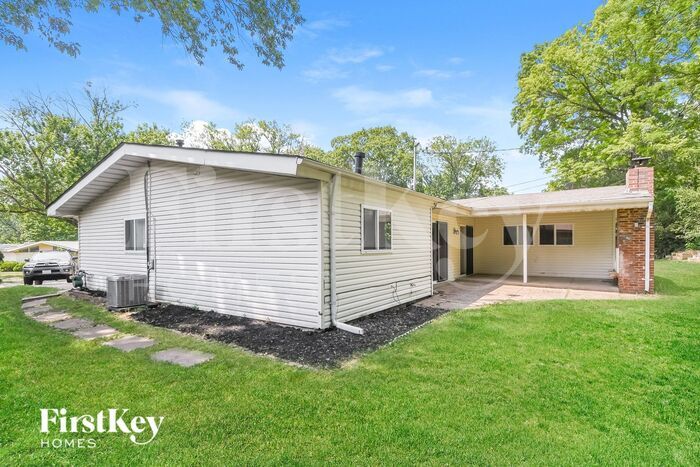 Building Photo - 340 Allen Dr