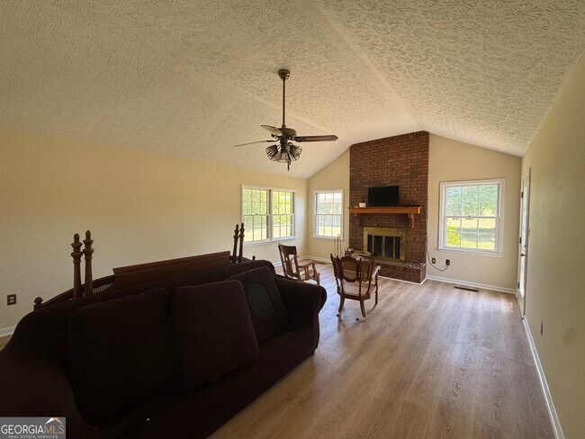 Building Photo - 1041 Limmerick Dr