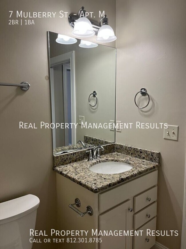 Building Photo - 7 Mulberry St