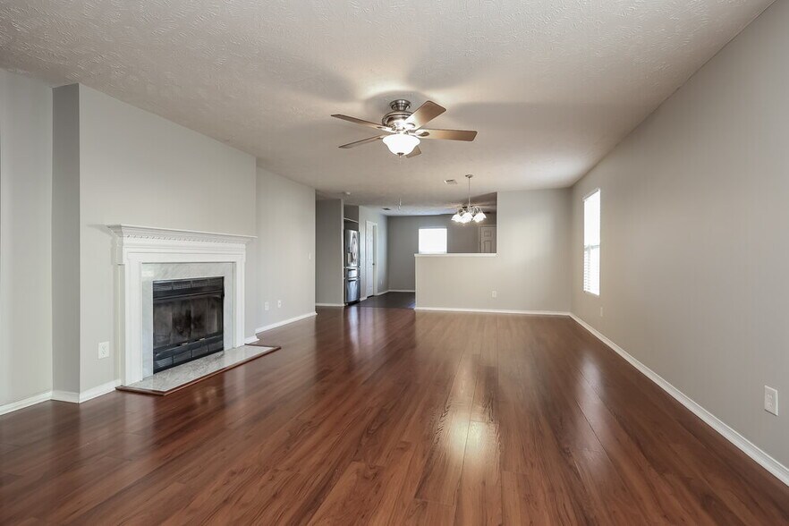 Building Photo - 5064 Smith Springs Pkwy