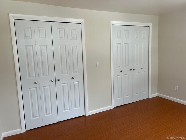 Building Photo - 55 Pancake Hollow Rd