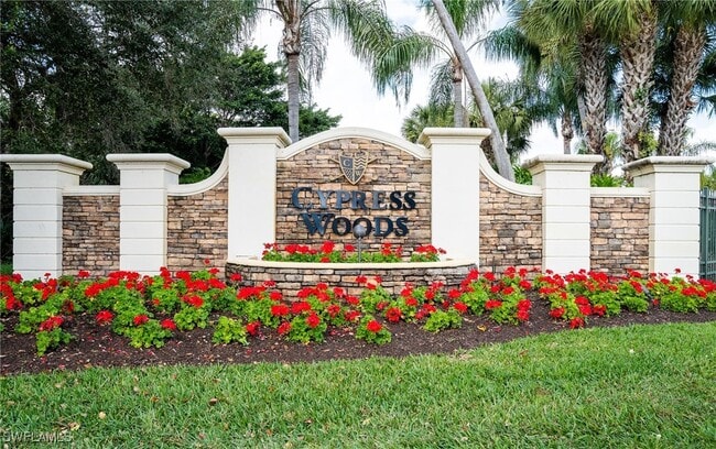 Building Photo - 2925 Cypress Trace Cir
