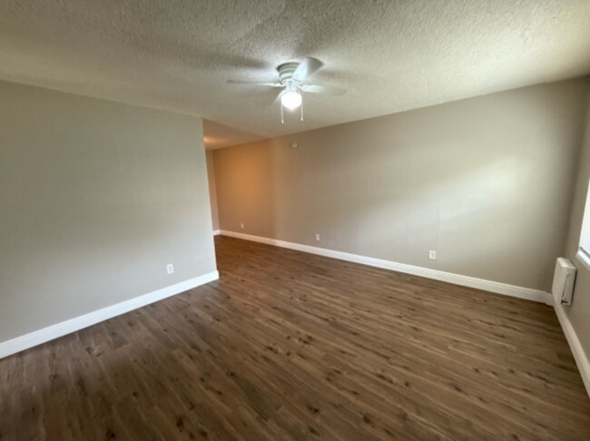 Building Photo - 3216 N 48th St