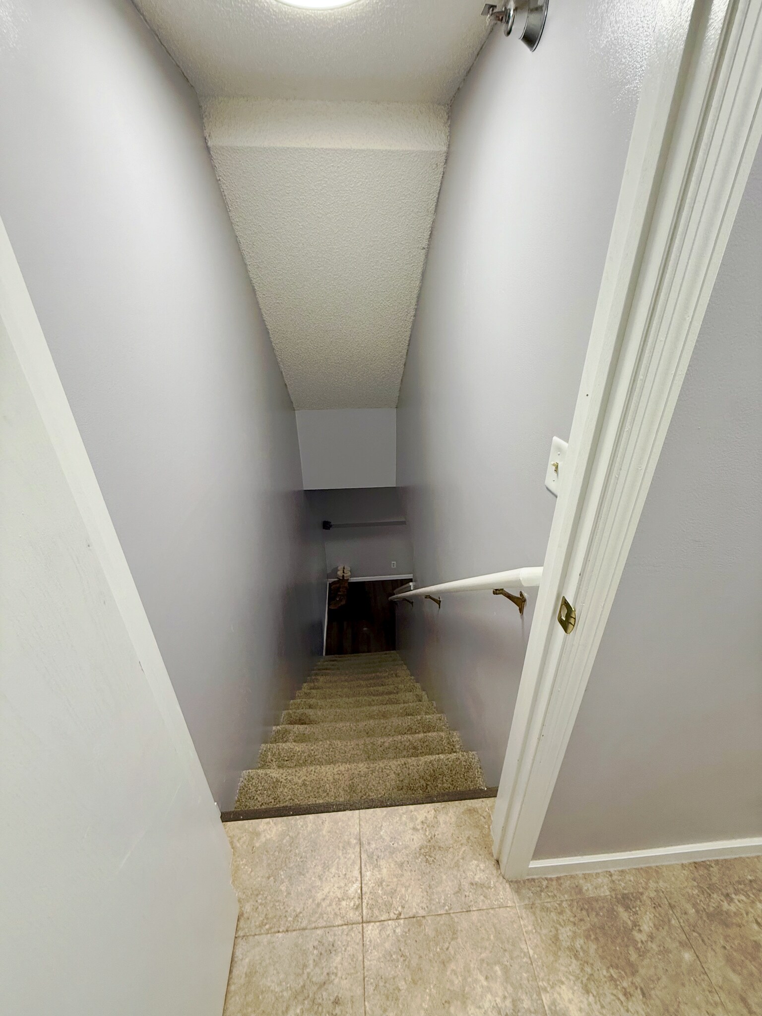 Building Photo - 14546 Cobalt Ave