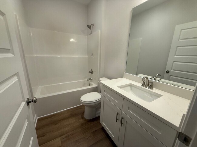 Building Photo - Brand New 3/2 home with fenced yard