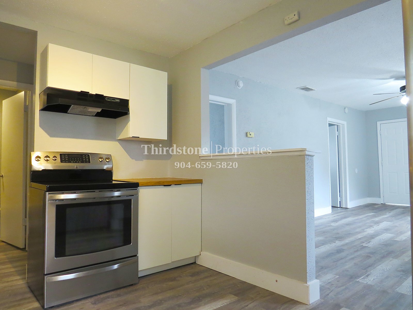 Building Photo - 1225 E 14th St