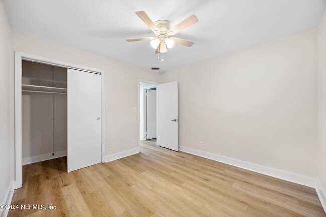 Building Photo - 1871 Arden Way