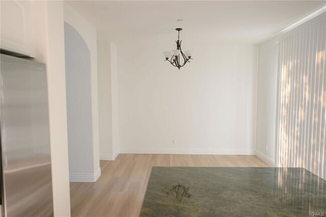Primary Photo - 2753 Piedmont Ave