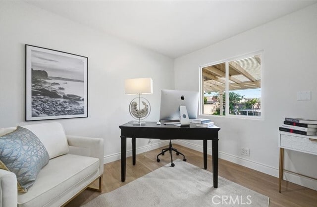 Building Photo - 335 N London Pl