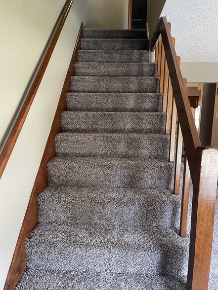 Building Photo - 503 NW 3rd St