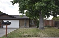 Building Photo - 7230 Castilian Ct
