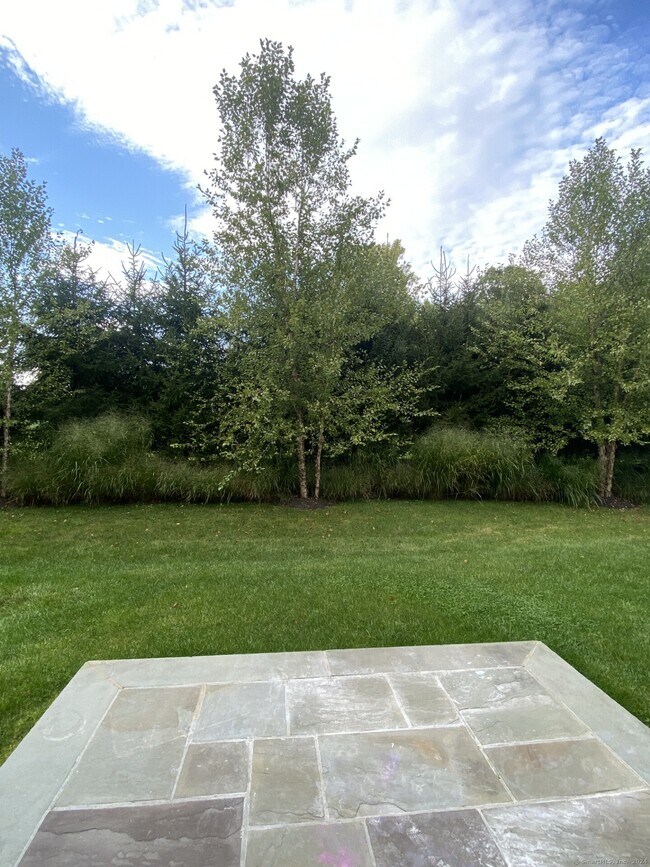 Building Photo - 40 Copper Square Dr