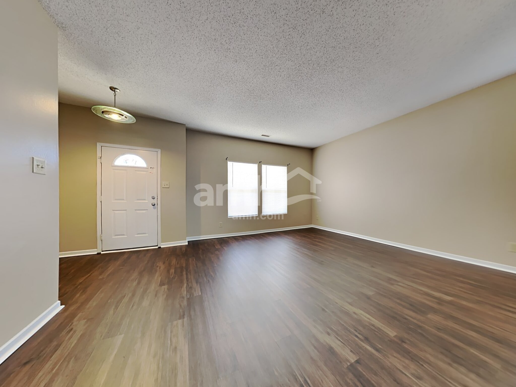 Building Photo - 936 Shenandoah Way