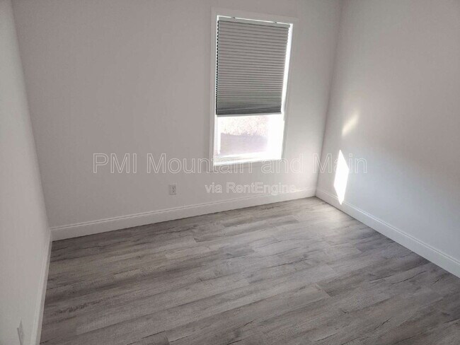 Building Photo - 177 Quinn Hill Ln