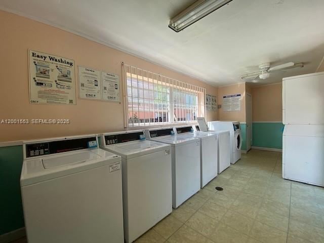 Building Photo - 10834 N Kendall Dr