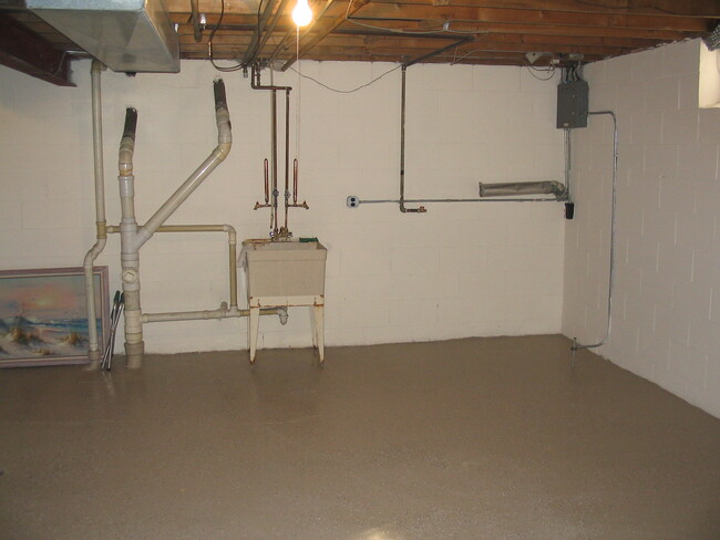 Private Basement - W150S6941 Cornell Cir