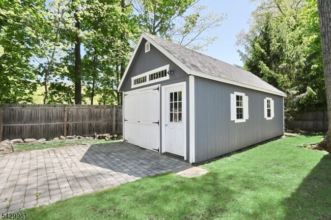 Building Photo - 28 Minnehaha Blvd