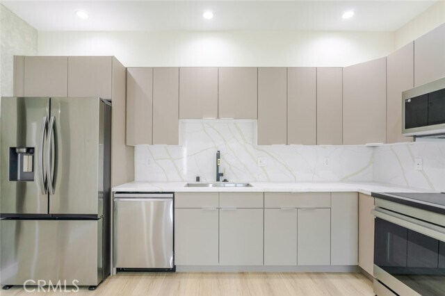 Building Photo - 11120 Emelita St