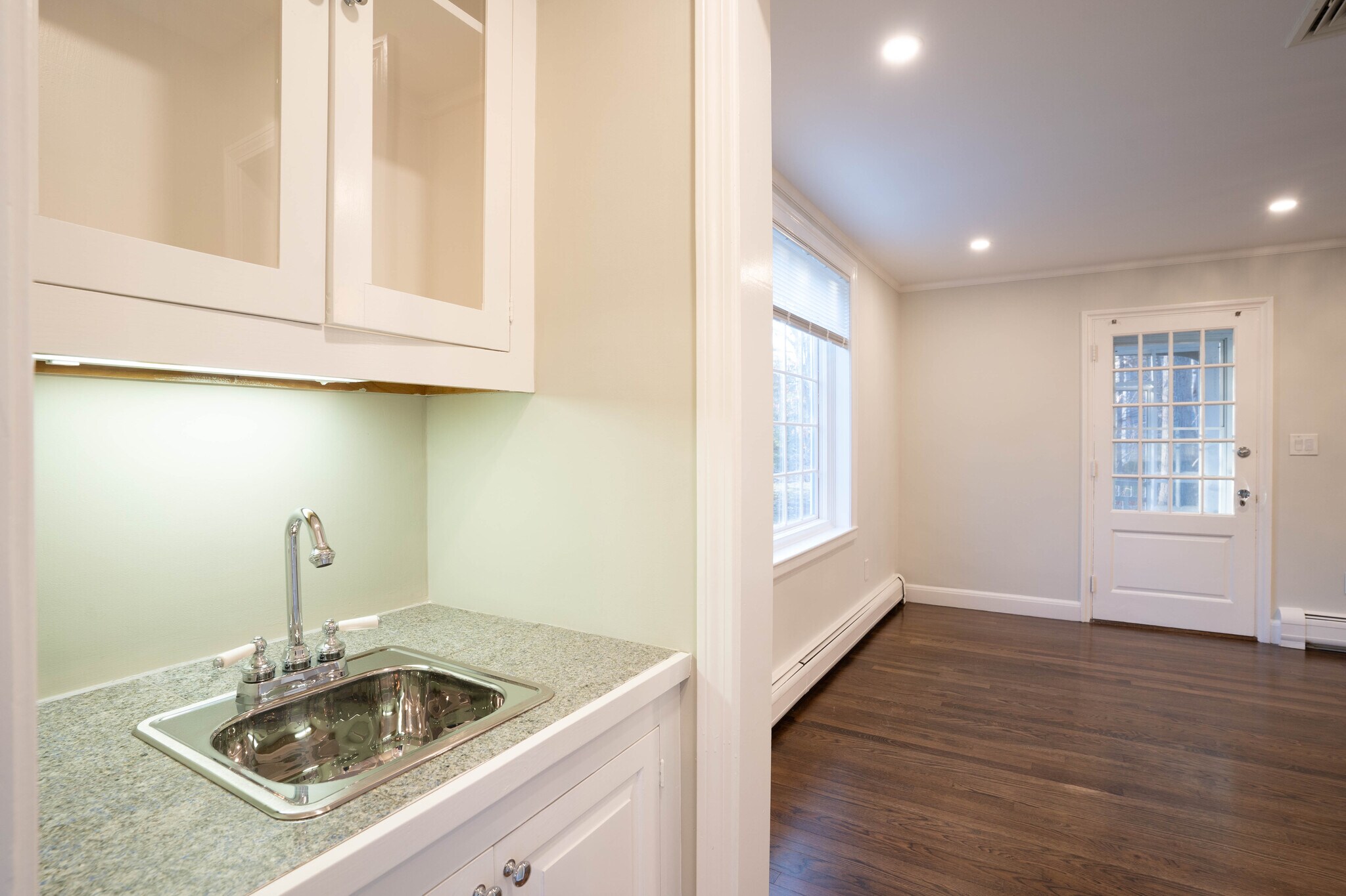 Building Photo - 40 Puddingstone Ln