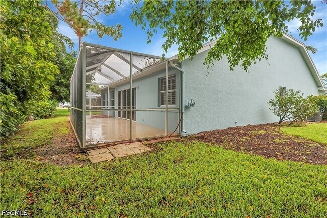 Building Photo - 22203 Seashore Cir