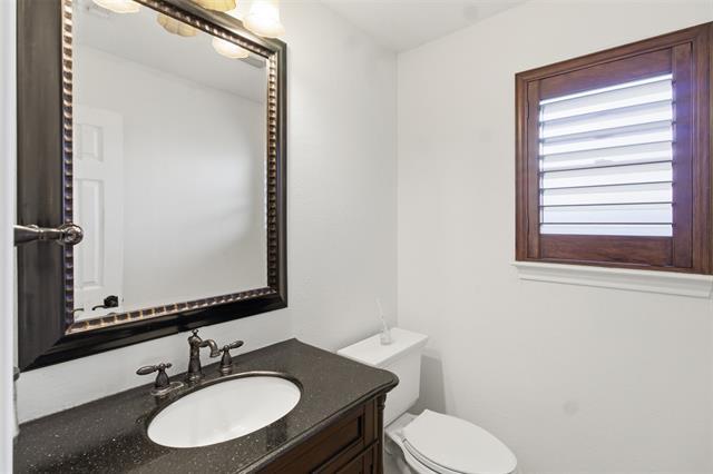 Building Photo - 2504 Northcrest Dr