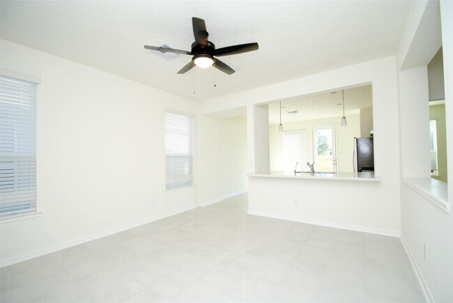 Building Photo - 9207 BetanCourt Ct