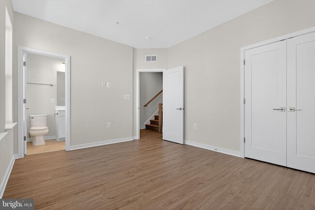 Building Photo - 22832 Tawny Pne Sq