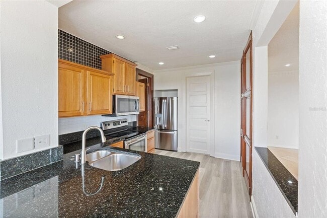 Building Photo - 2109 Bayshore Blvd