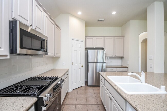 Building Photo - 4703 Camden Brook Ln