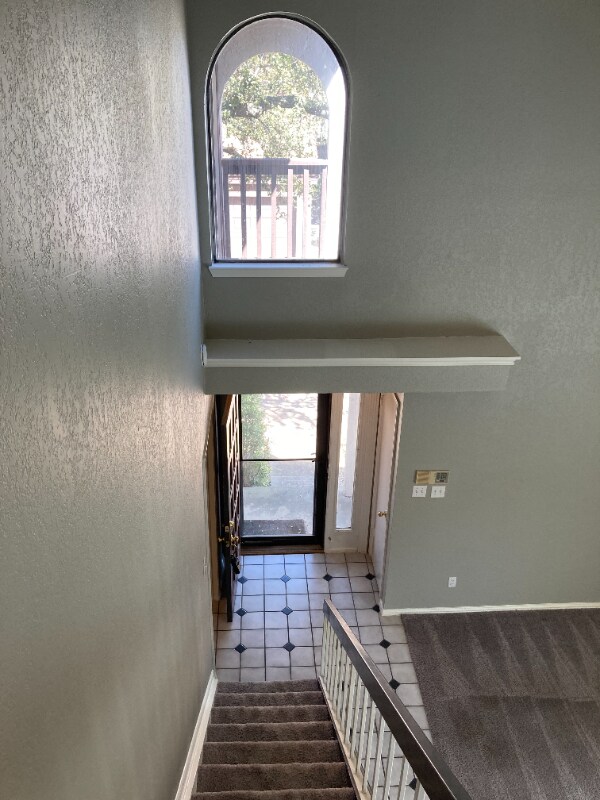 Building Photo - 18040 Midway Rd